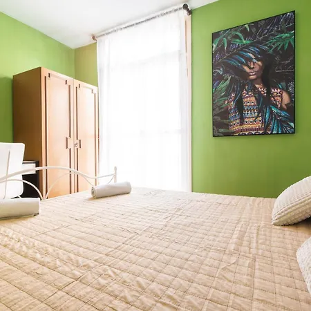 Sea Star Apartment